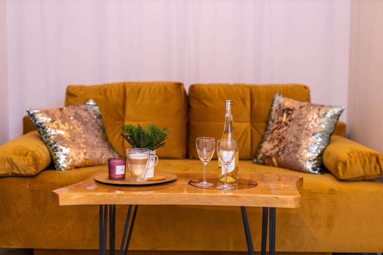 Apartament Kasztelan Apartment อุสชิกีดอลเน ภายนอก รูปภาพ